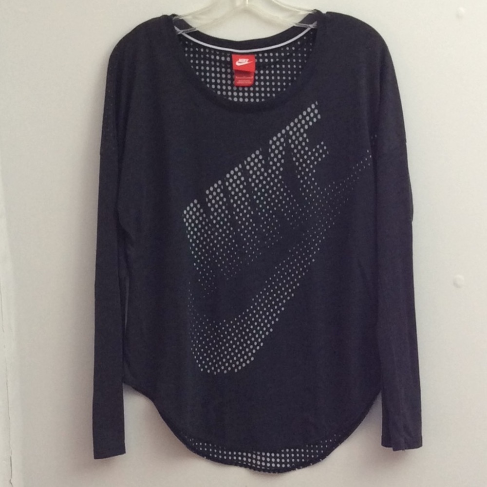 Women’s Nike long sleeve black/gray T-Shirt. Sz. M